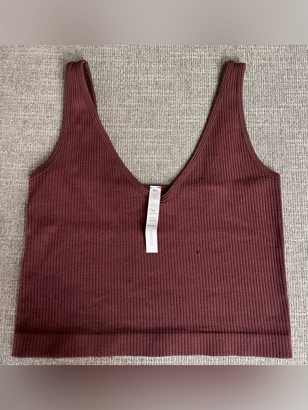 Seamless Ribbed Tank Top Bundle - Picture 5 of 16